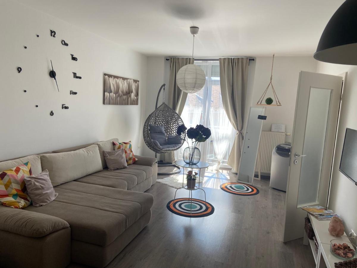 Gyoengy Apartman ショプロン エクステリア 写真
